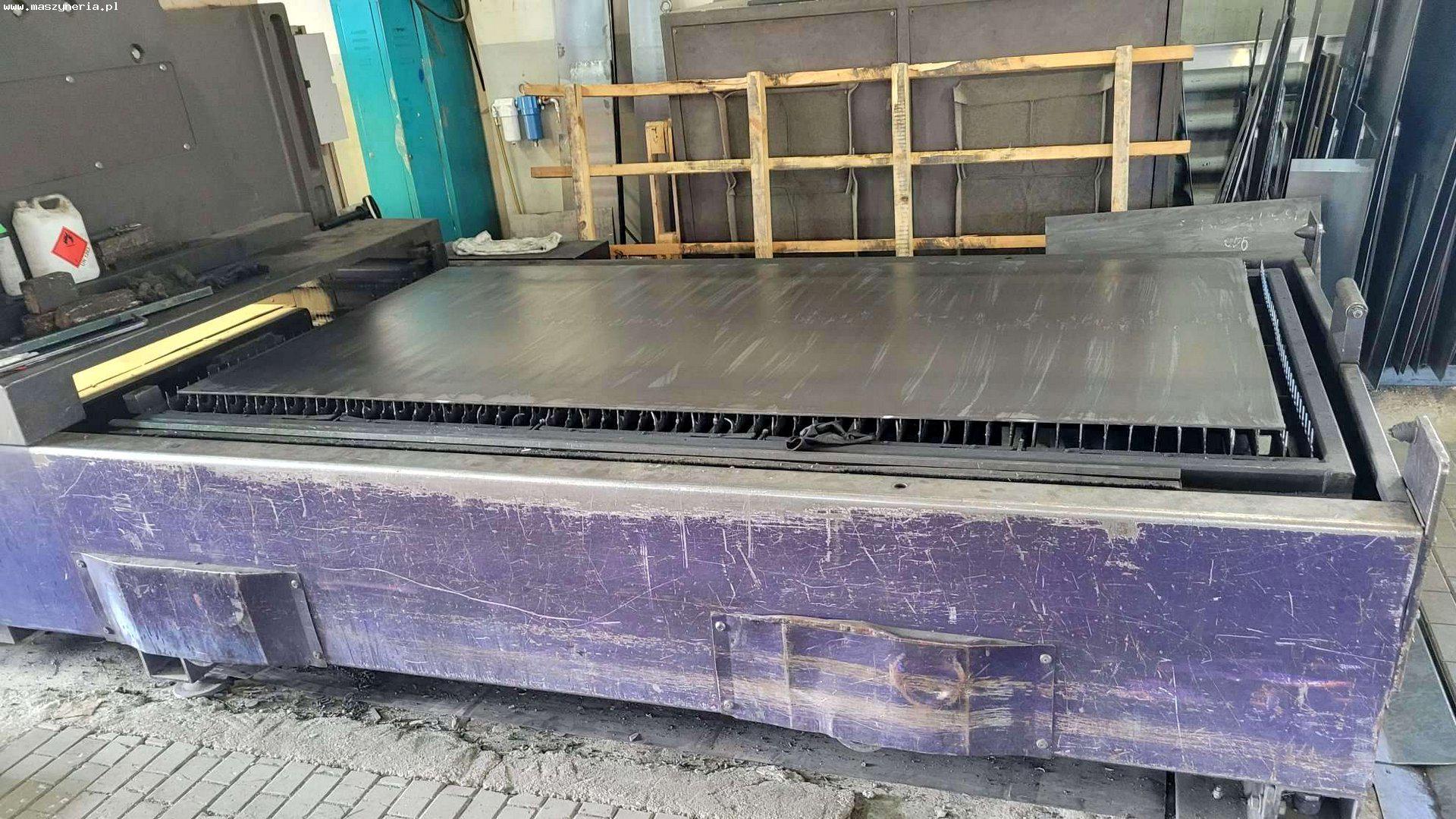Macchina taglio laser BYSTRONIC Byspeed 3015 in vendita - foto 4